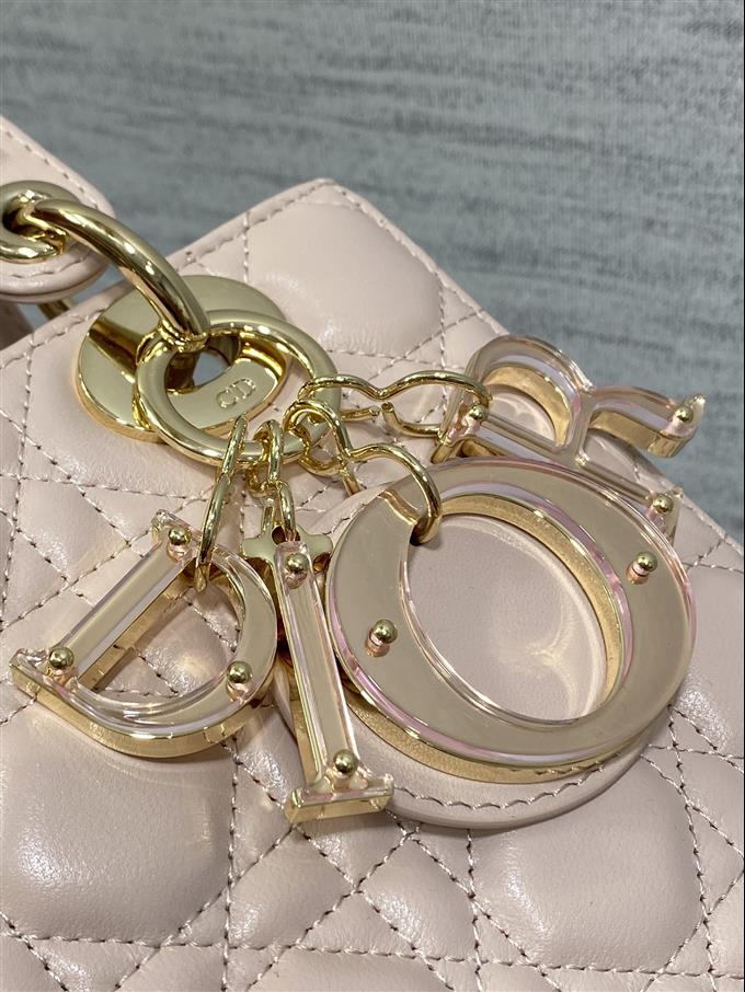 2025228Y800P211544992