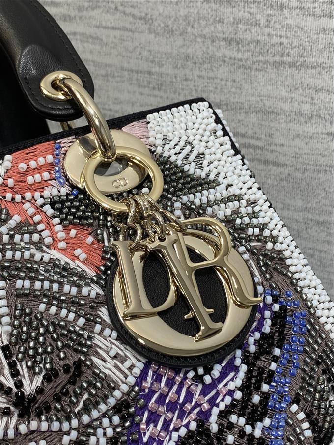 2025228Y1380P205715455