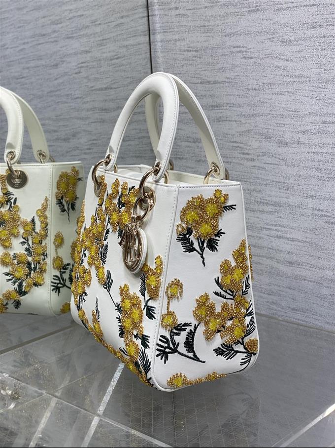 2025228Y1380P20571578