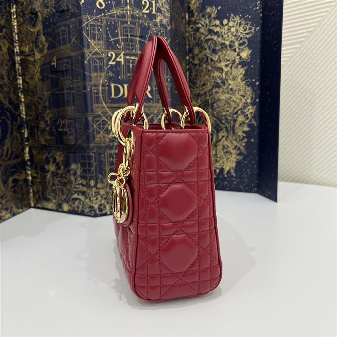 2025228Y600P22439162