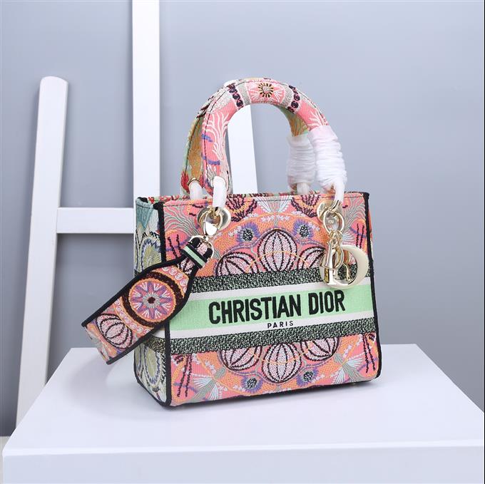 2025228Y650P205717850