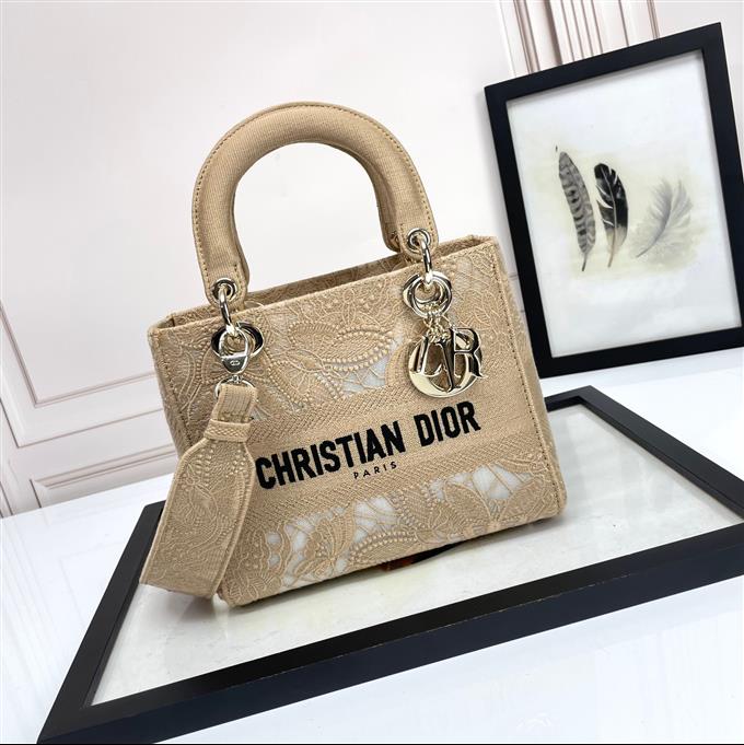 2025228Y650P211338164