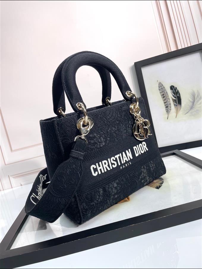 2025228Y650P211338889