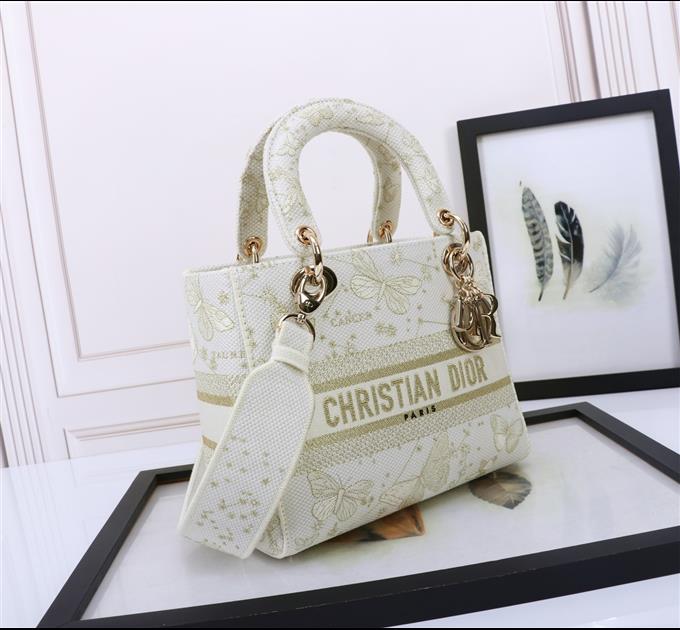 2025228Y650P211339171