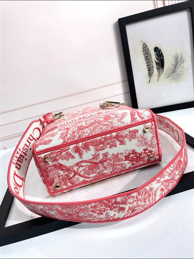 2025228Y650P211339344