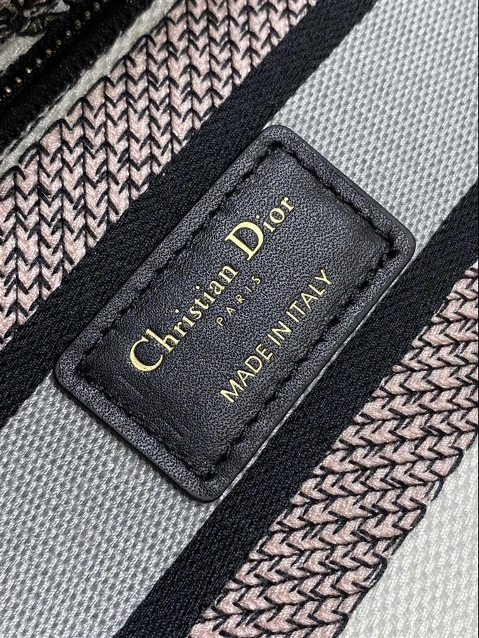 2025228Y650P211340691