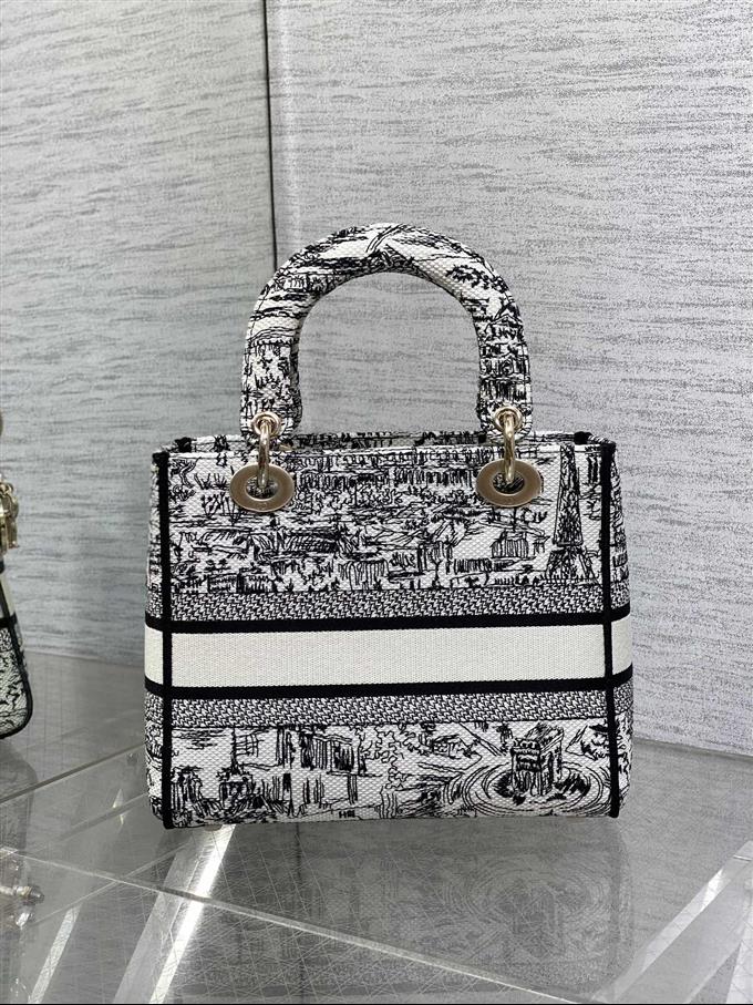 2025228Y650P211341194