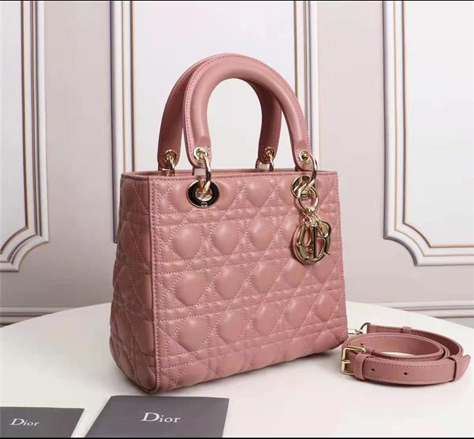 2025228Y700P211348789