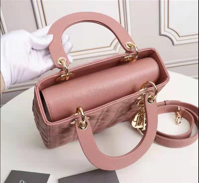 2025228Y700P211348851