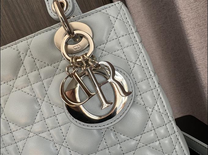 2025228Y700P21134952