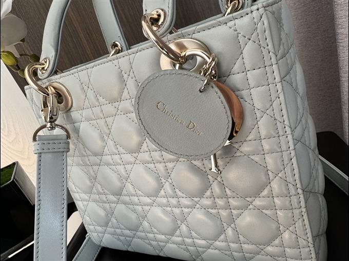 2025228Y700P21134968