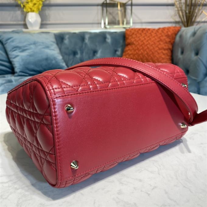 2025228Y700P211350201