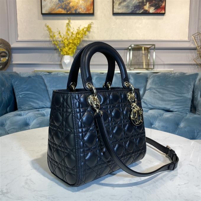 2025228Y700P211350547