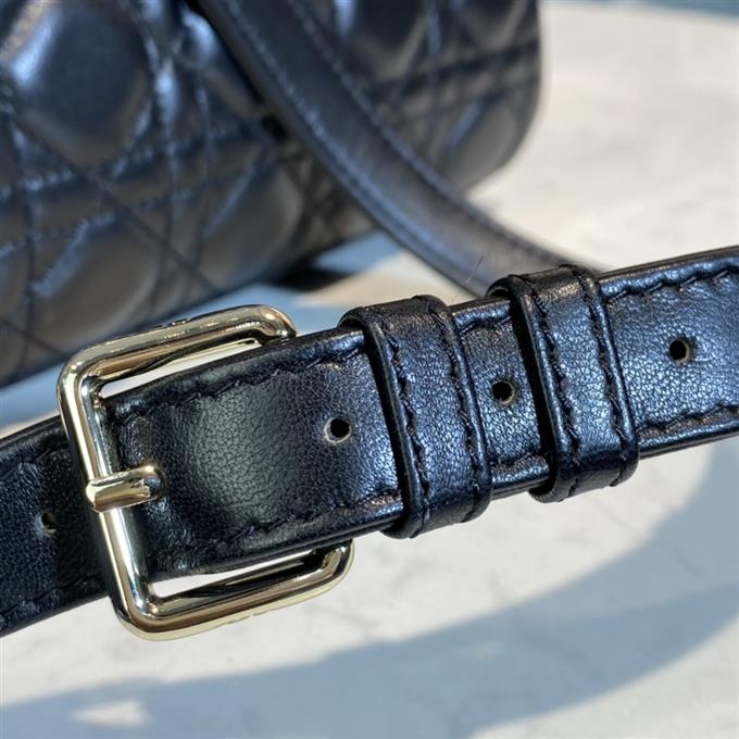 2025228Y700P211350611