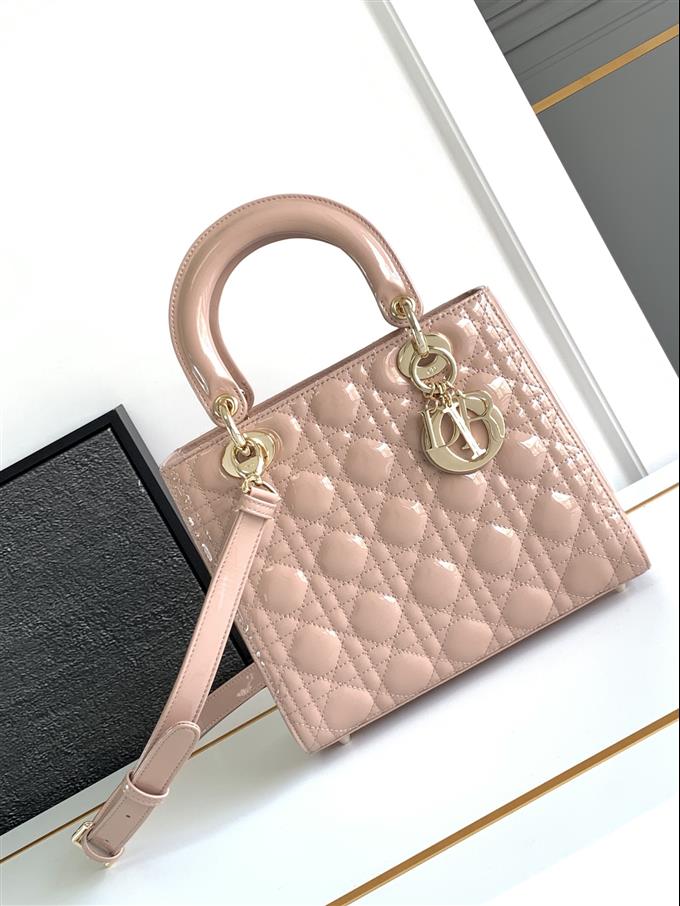 2025228Y700P211350659