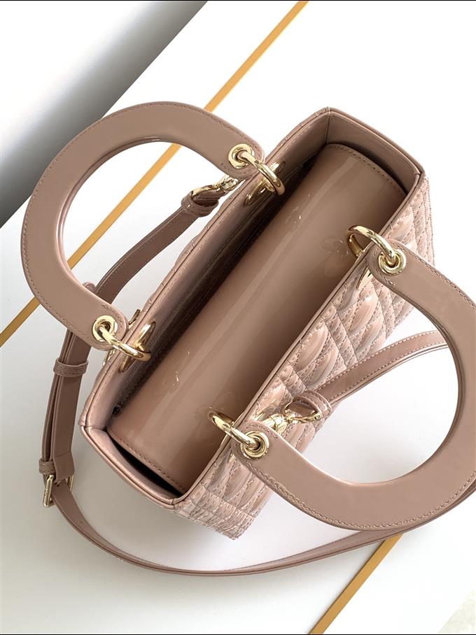 2025228Y700P211350753