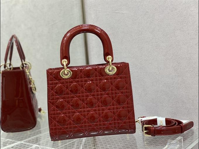 2025228Y700P211351948