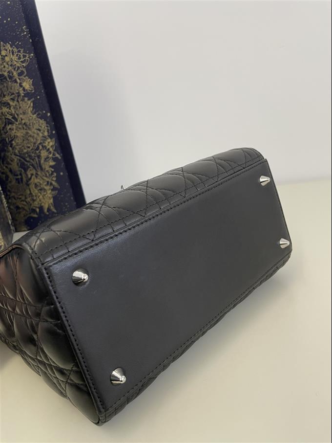 2025228Y700P211352153