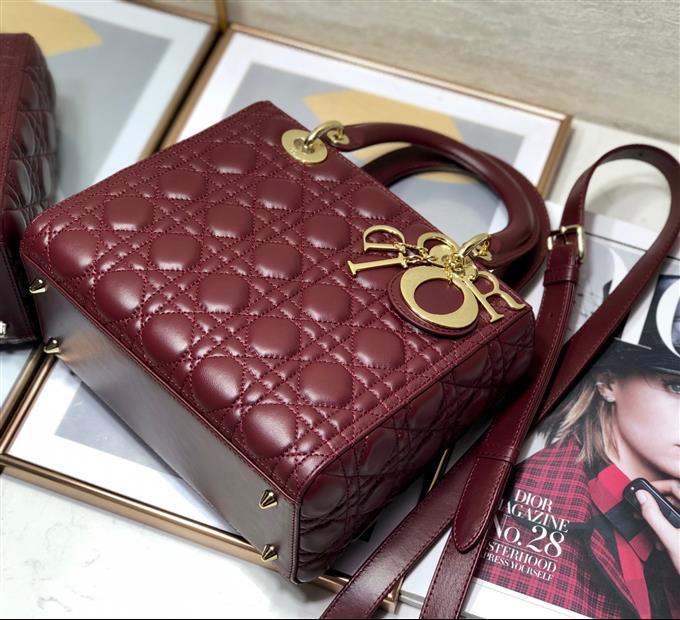 2025228Y700P211358449