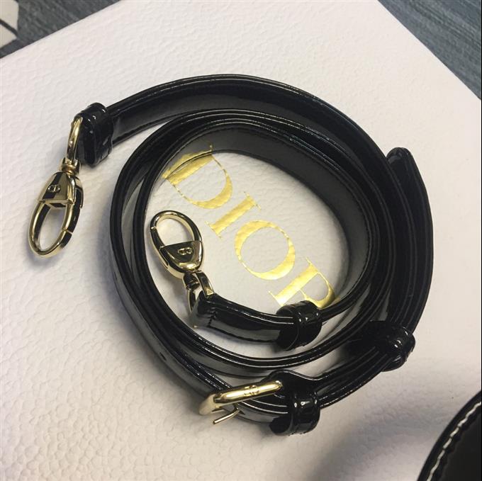 2025228Y700P221320842