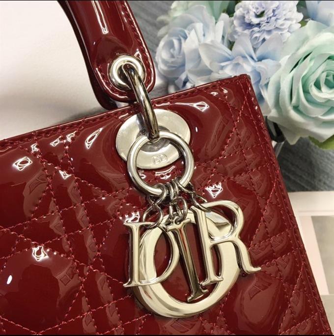 2025228Y700P22132147