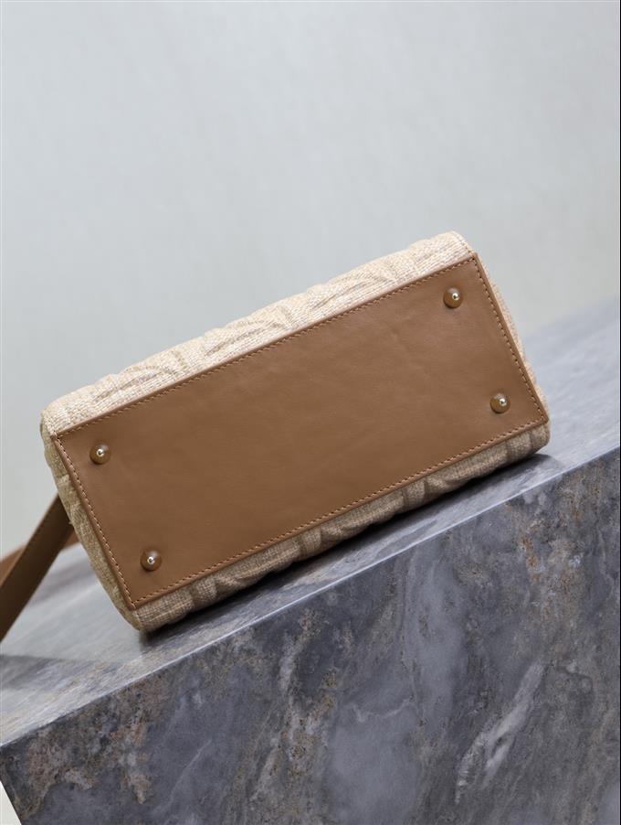 2025228Y730P211342722