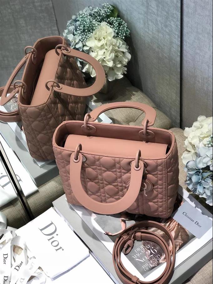 2025228Y750P21134334