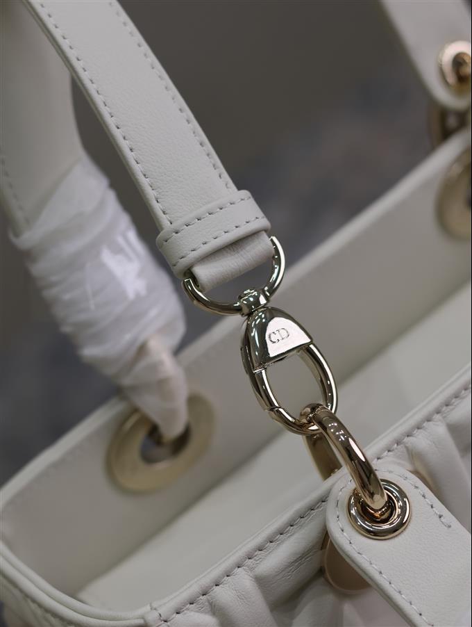 2025228Y750P21135313