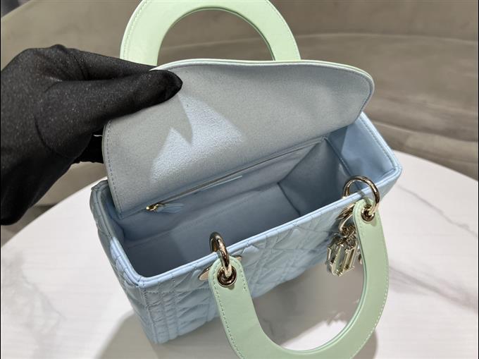 2025228Y800P205724283