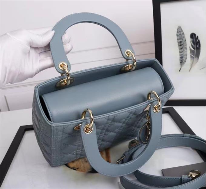 2025228Y800P211355526