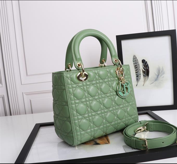 2025228Y800P212556802