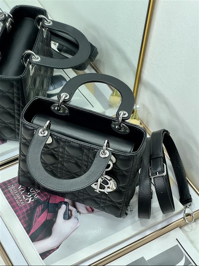 2025228Y650P222550326