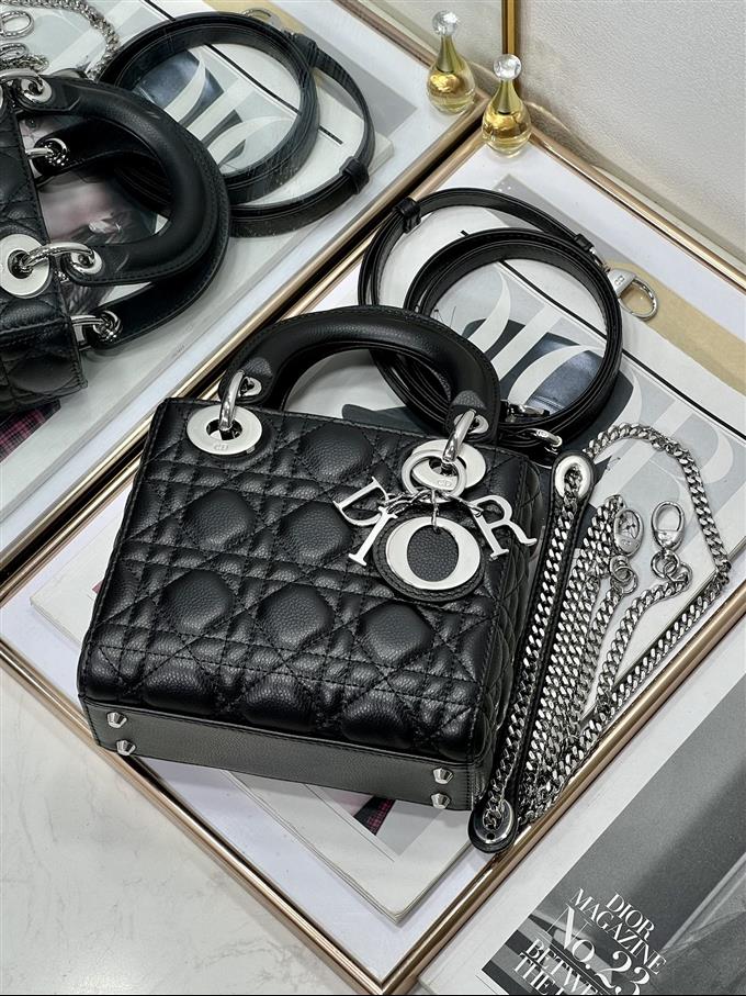 2025228Y600P222947209