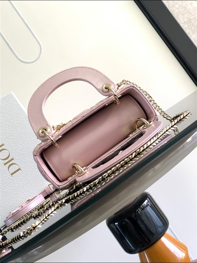 2025228Y600P222948234