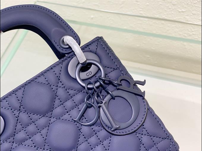 2025228Y650P222948757