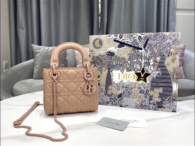 2025228Y650P222948995