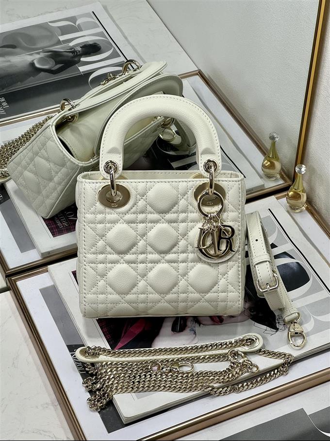 2025228Y650P222949171