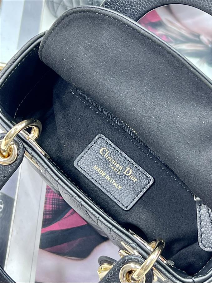 2025228Y650P222949408