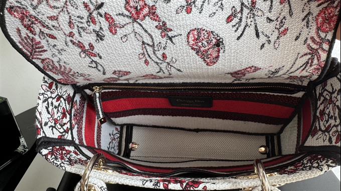 2025228Y650P222951303