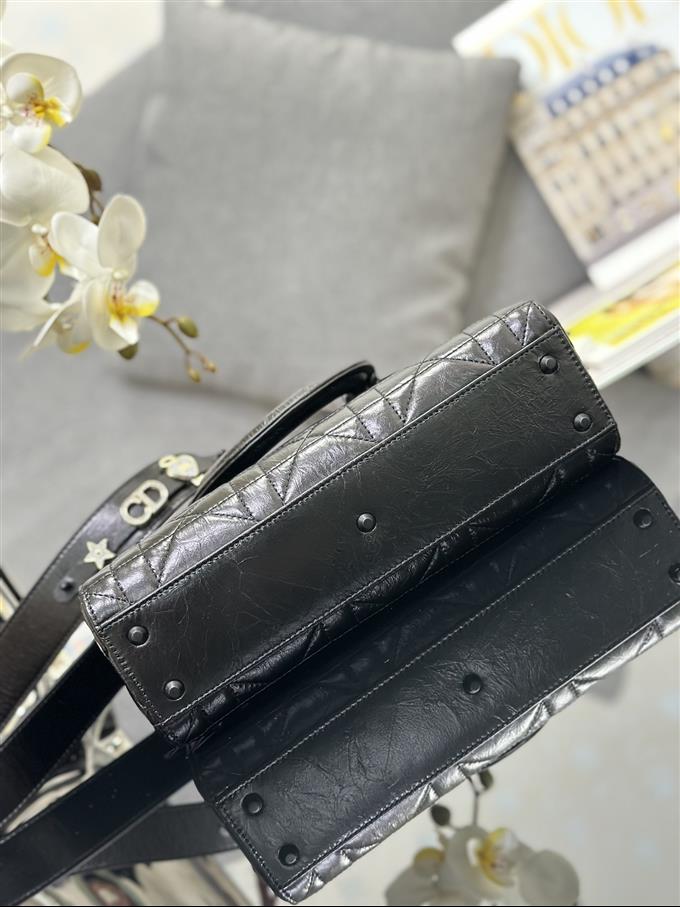 2025228Y700P222422150