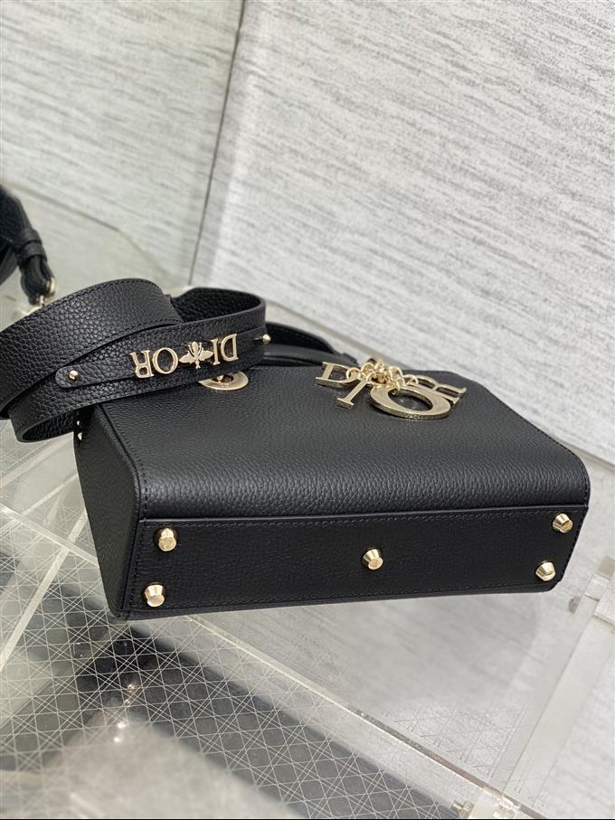 2025228Y700P222422338