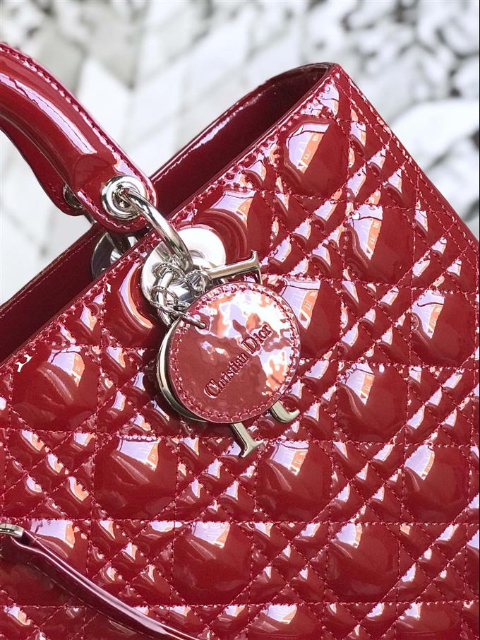 2025228Y880P205910392