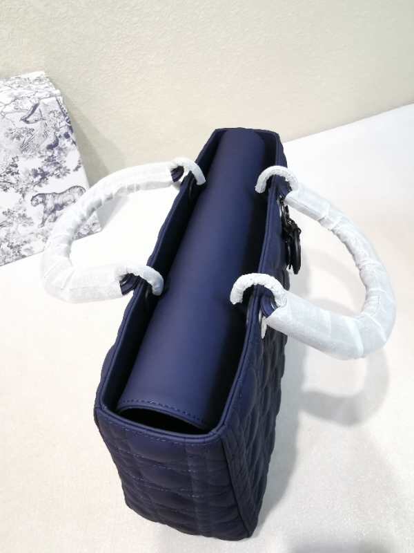 2025228Y880P20599764