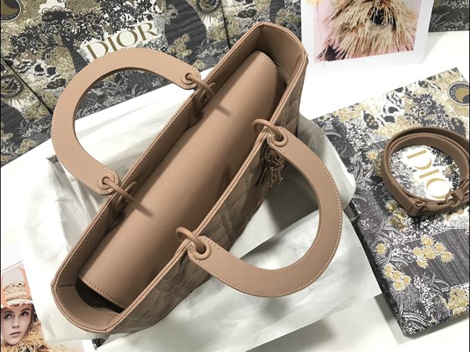 2025228Y880P211823328