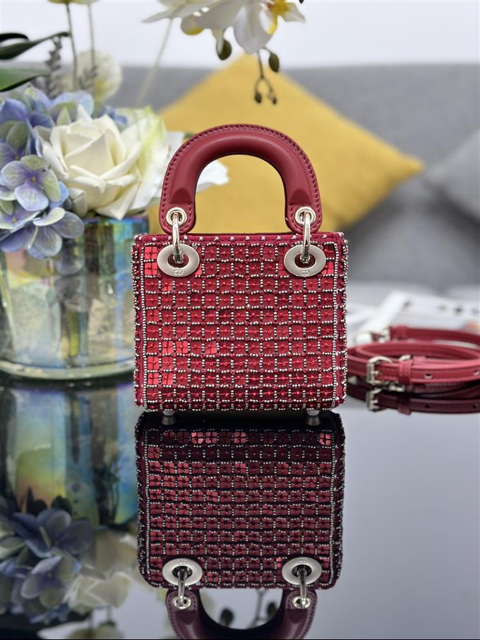 2025228Y1150P222943505