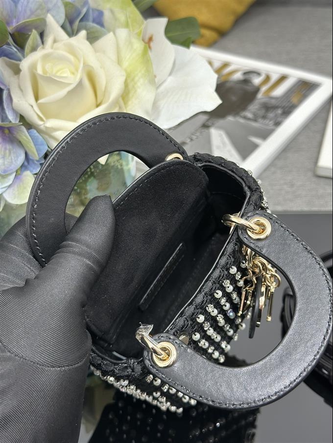 2025228Y1150P222943887