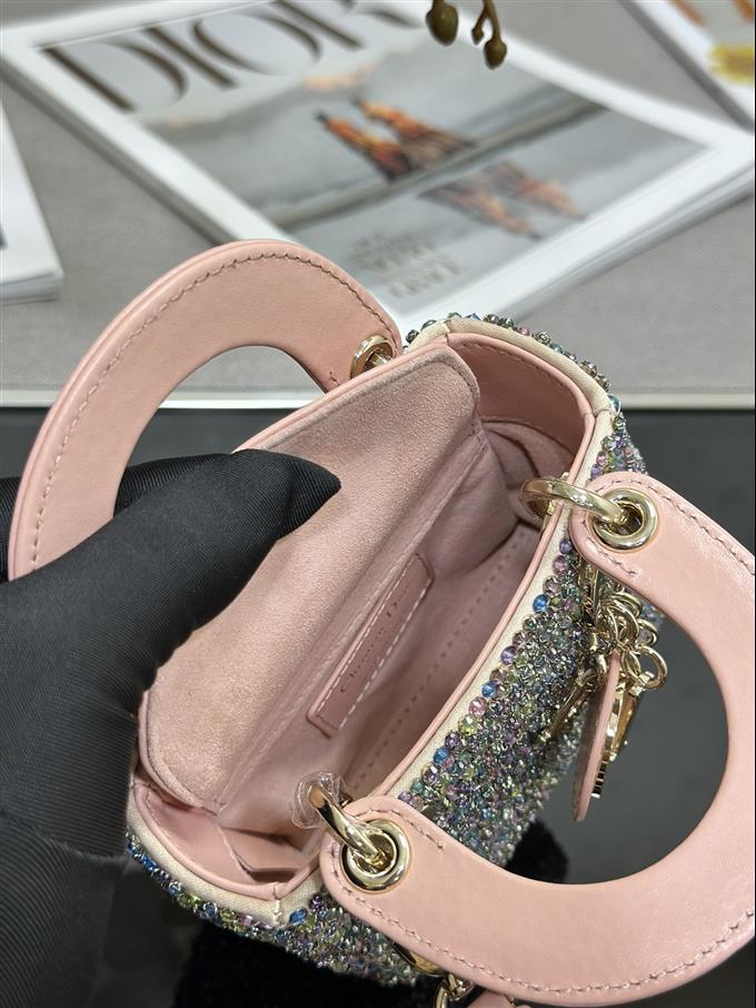 2025228Y1300P222958301