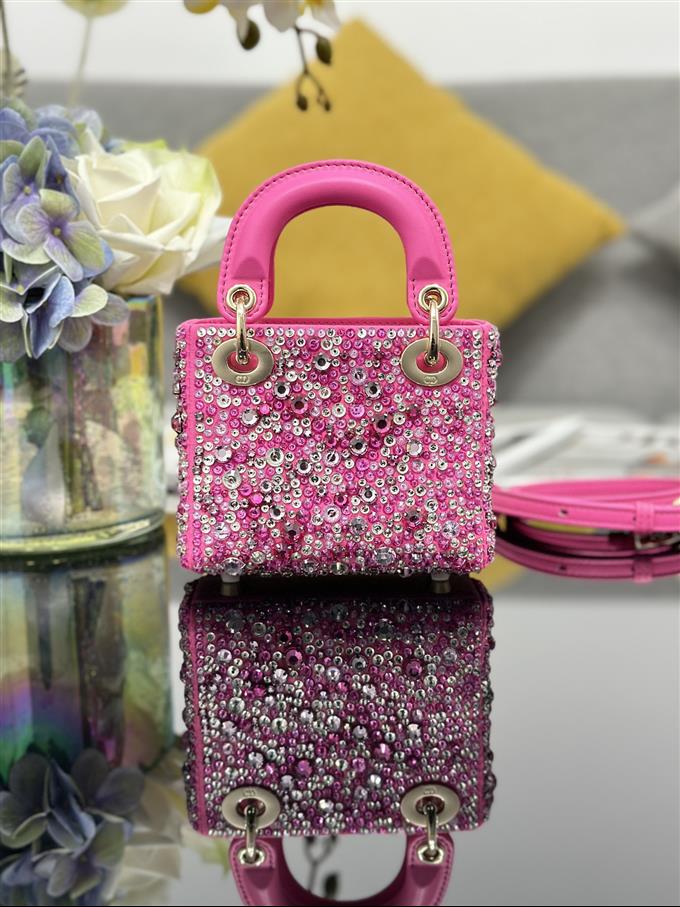 2025228Y1400P222944928