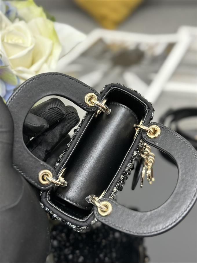 2025228Y1460P222959154