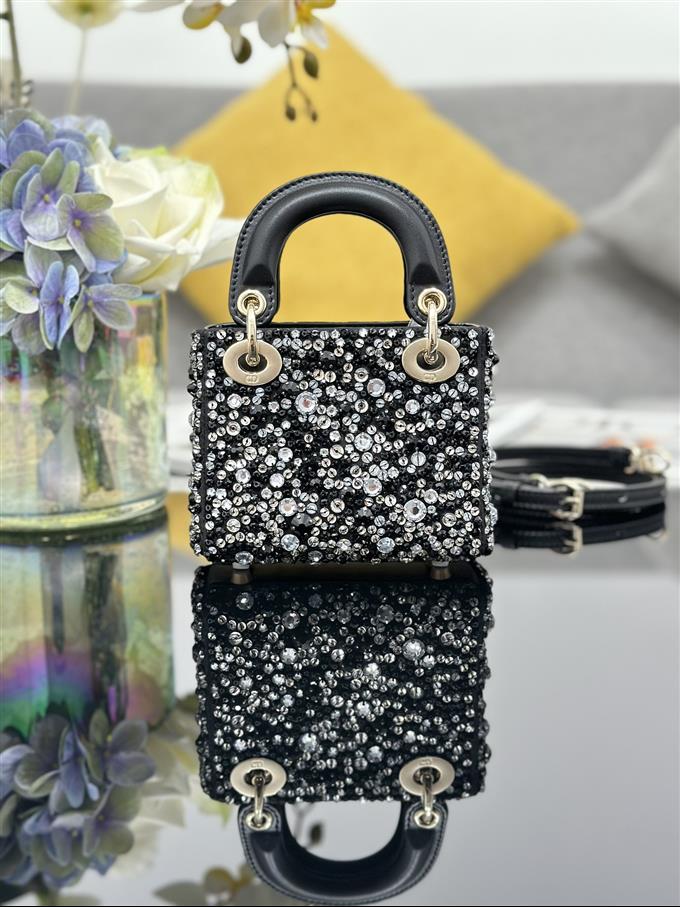 2025228Y1460P22295976